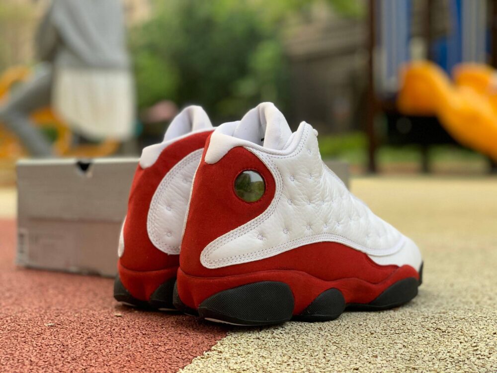 Air Jordan 13 Reps Retro Chicago (2017) - Image 3