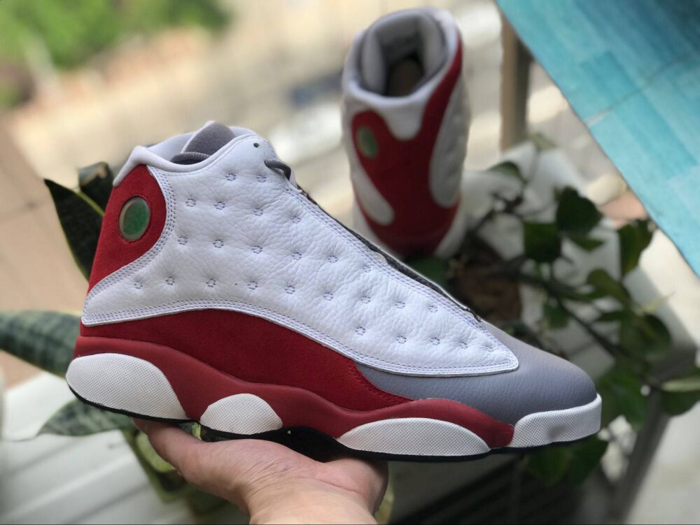 Air Jordan 13 Reps Retro Grey Toe (2005) - Image 2